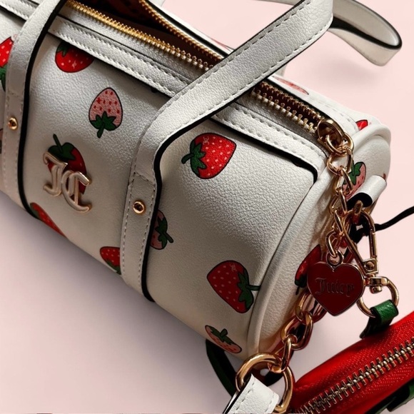 Juicy Couture White Mini Bag w/Strawberry Motif & removable coin purse - Picture 2 of 9